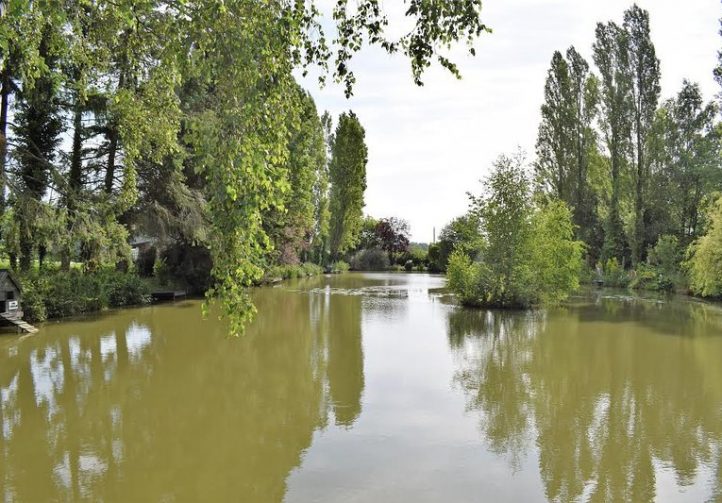 Barbret Lake Image