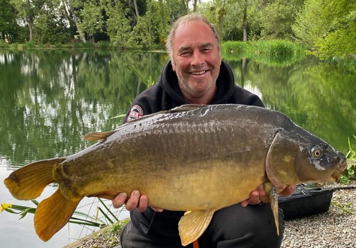 Woody’s Hooked in France Image
