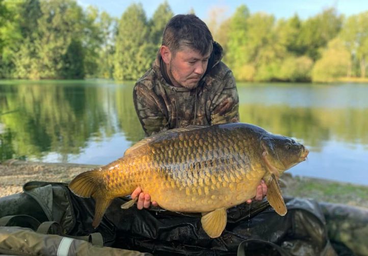 Woody’s Hooked in France Image