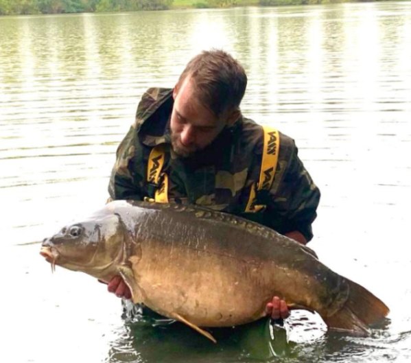 Authentic lake – 10 September, 2022