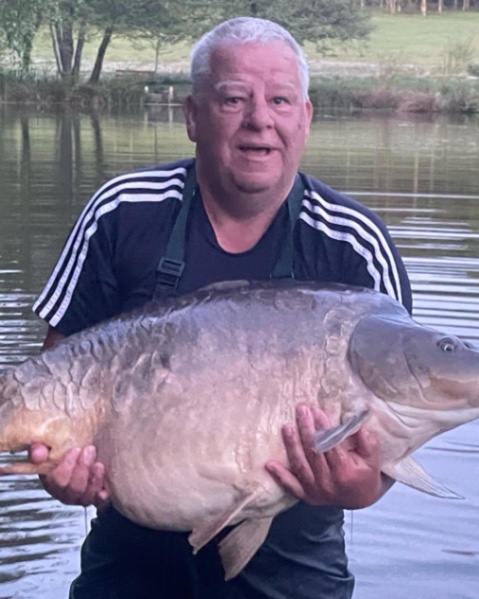 Blue Dart Carp Fishery – 29 April, 2023