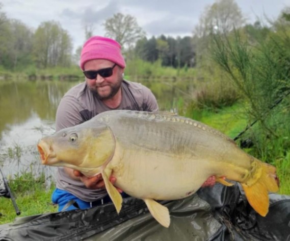 Etang Rouge – 22 April, 2023