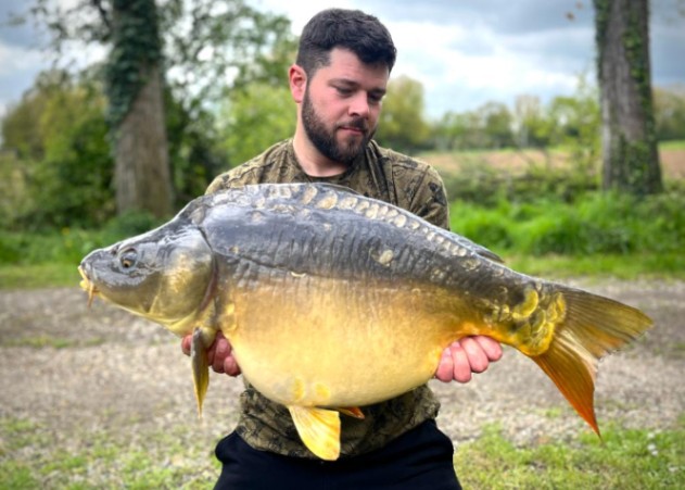 Woody’s Hooked in France – 22 April, 2023