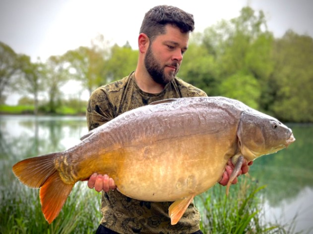 Woody’s Hooked in France – 22 April, 2023