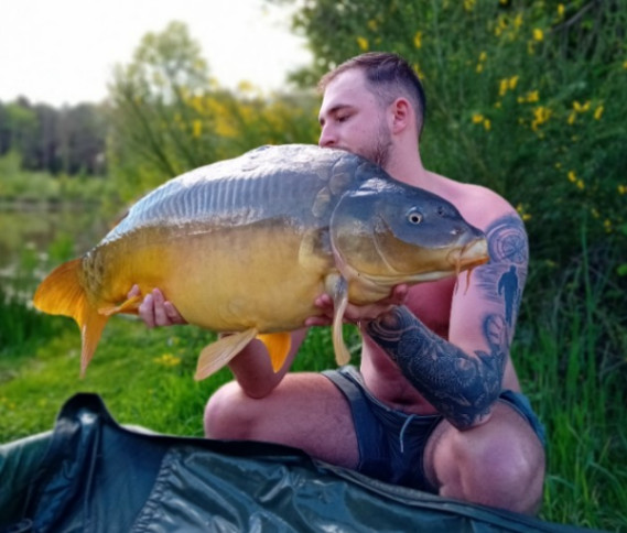 Etang Rouge – 29 April, 2023