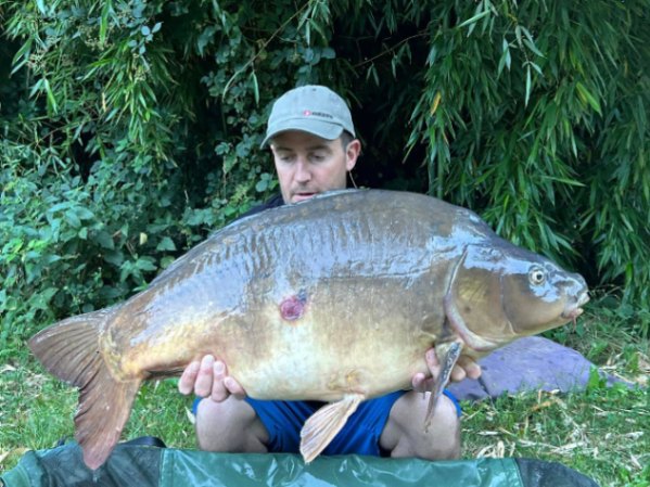 Kingfisher Lake – Carp France – 08 July, 2023