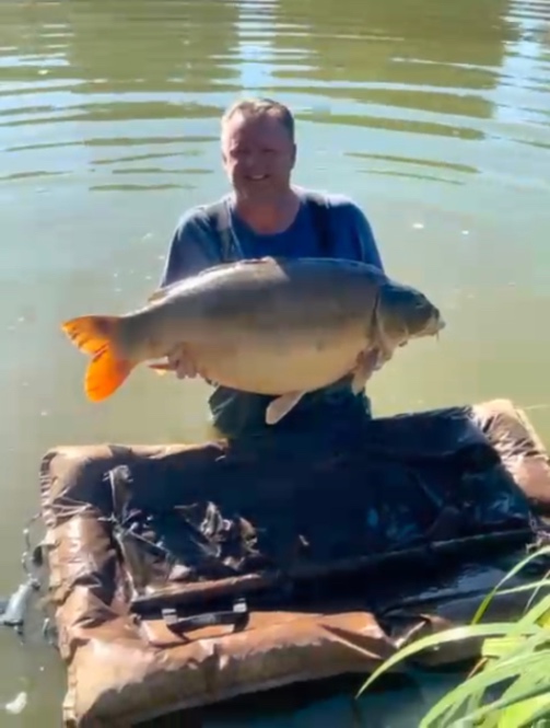 Blue Dart Carp Fishery – 19 August, 2023