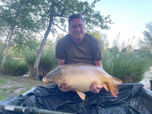 Etang Les Burons – 05 May, 2024